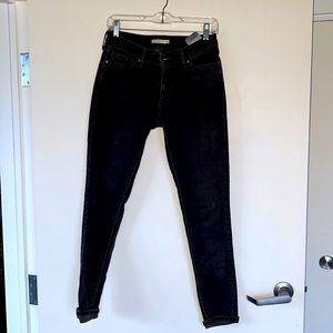 Levi 711 Skinny Jeans